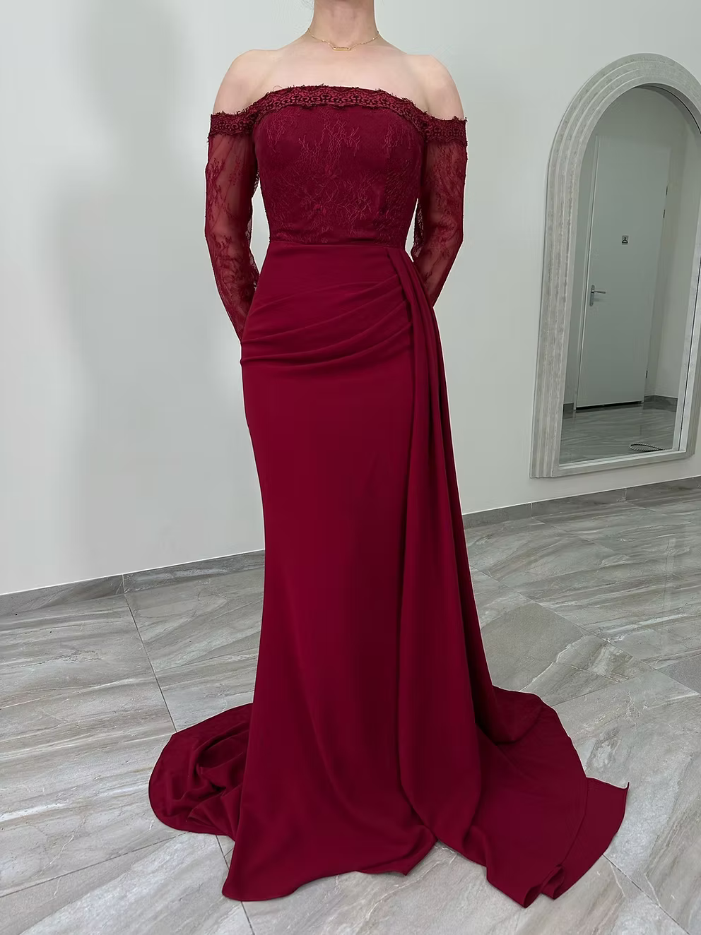 Noor Dress Bordeaux